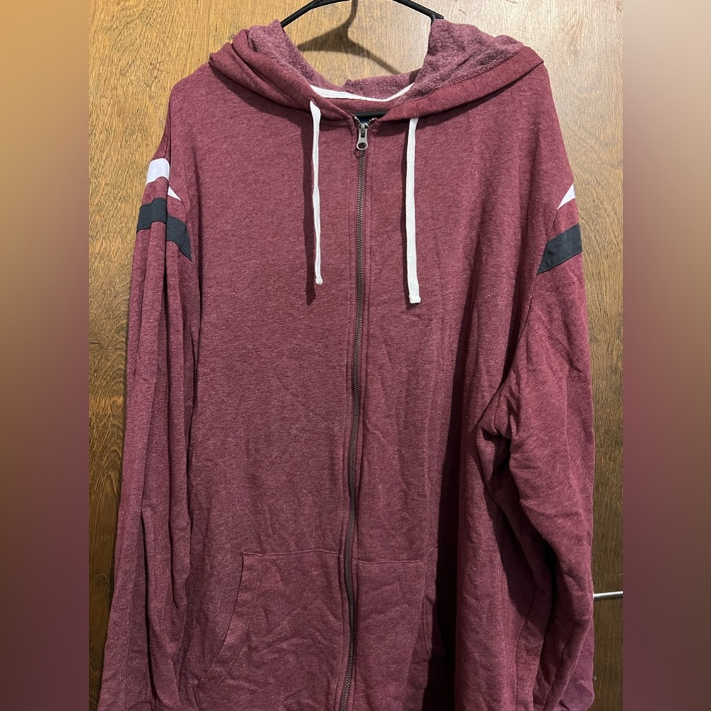 Men’s Super Soft 3X Dusty Wine Fleece Lined Zip-up Hoodie with Striped Sleeves